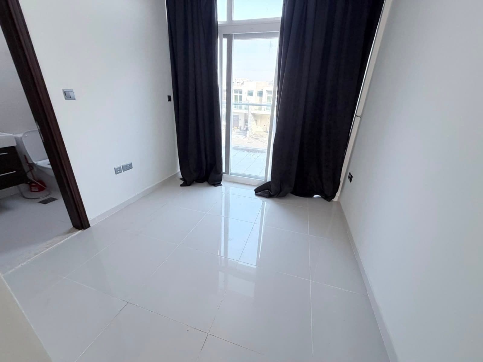 Single Row | 3 Bedrooms | Semi Furnished | Move-In Ready