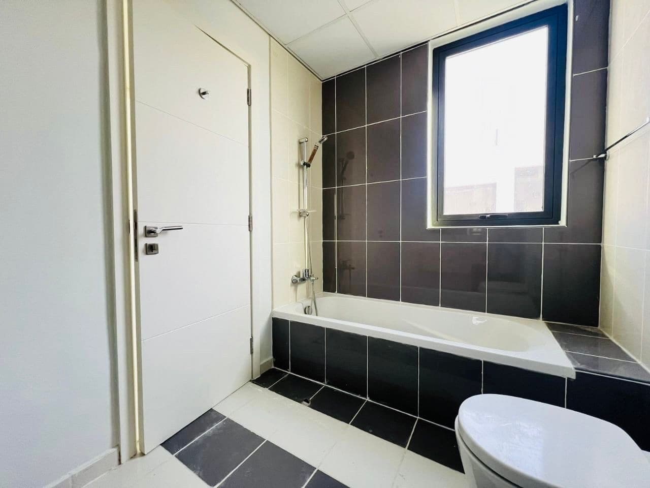 Spacious 6BR Villa + Maid Room | Single Row | Park View