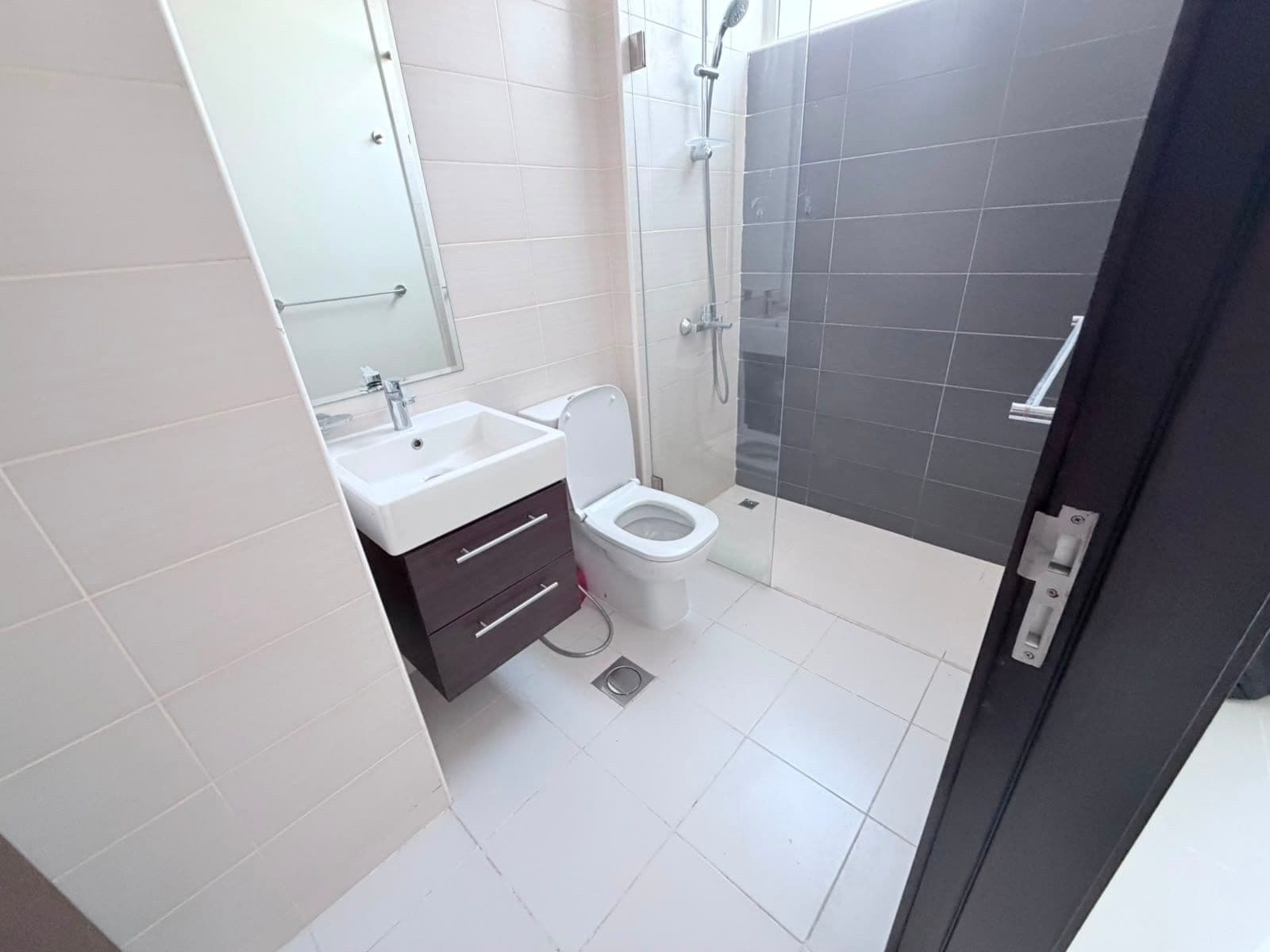 Single Row | 3 Bedrooms | Semi Furnished | Move-In Ready
