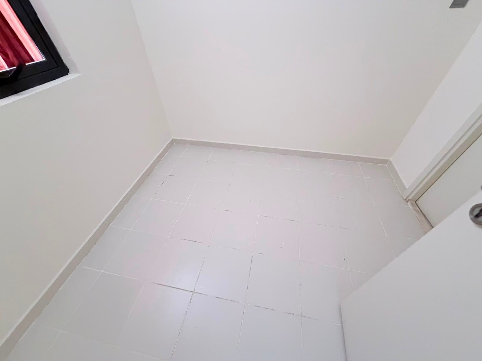 3-Bedroom + Maid Room | Middle Unit | R2M